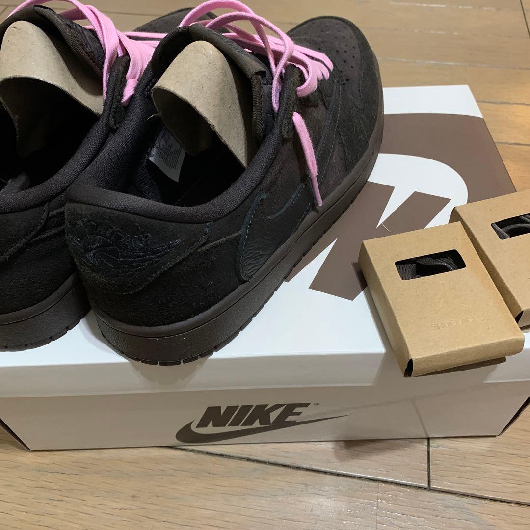 【美品】Travis Scott × Nike AirJordan 1 Low