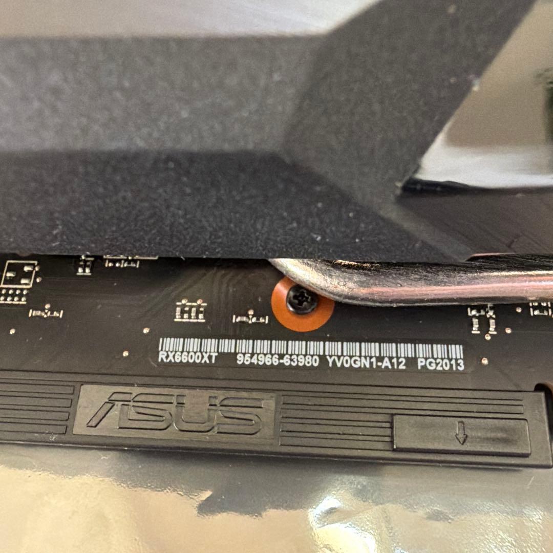 M*ん様 ASUS DUAL RX6600XT-O8G