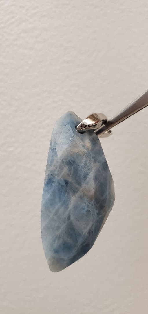 糸魚川 入りコン沢翡翠 ペンダントトップ