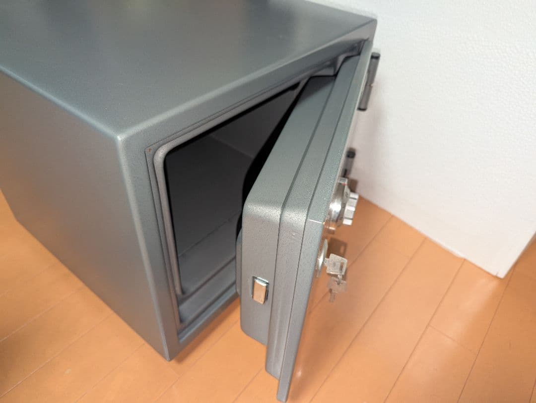 General ダイヤル式金庫 グレー