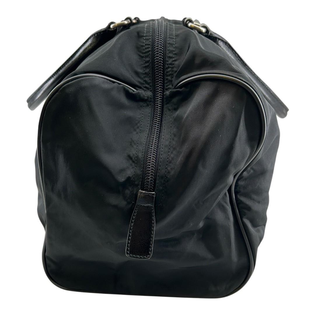 PRADA　ボストンバッグ　三角ロゴ　ナイロン　旅行かばん