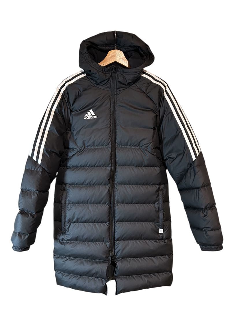 adidas 黒 ダウンコート フード付　未使用