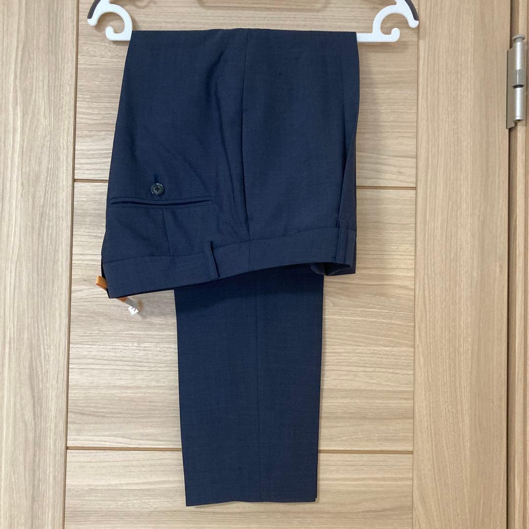 green label relaxingネイビーパンツスーツ38クリーニング済