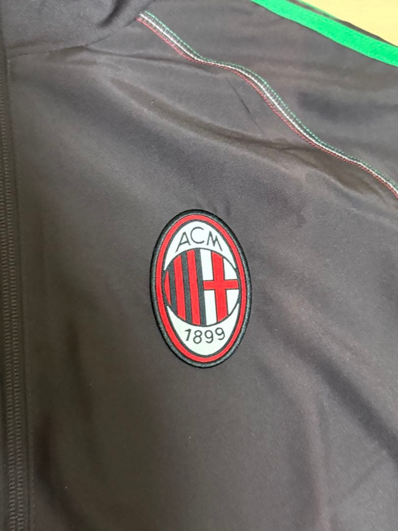 ACミラン ジャージ セットアップ adidas
