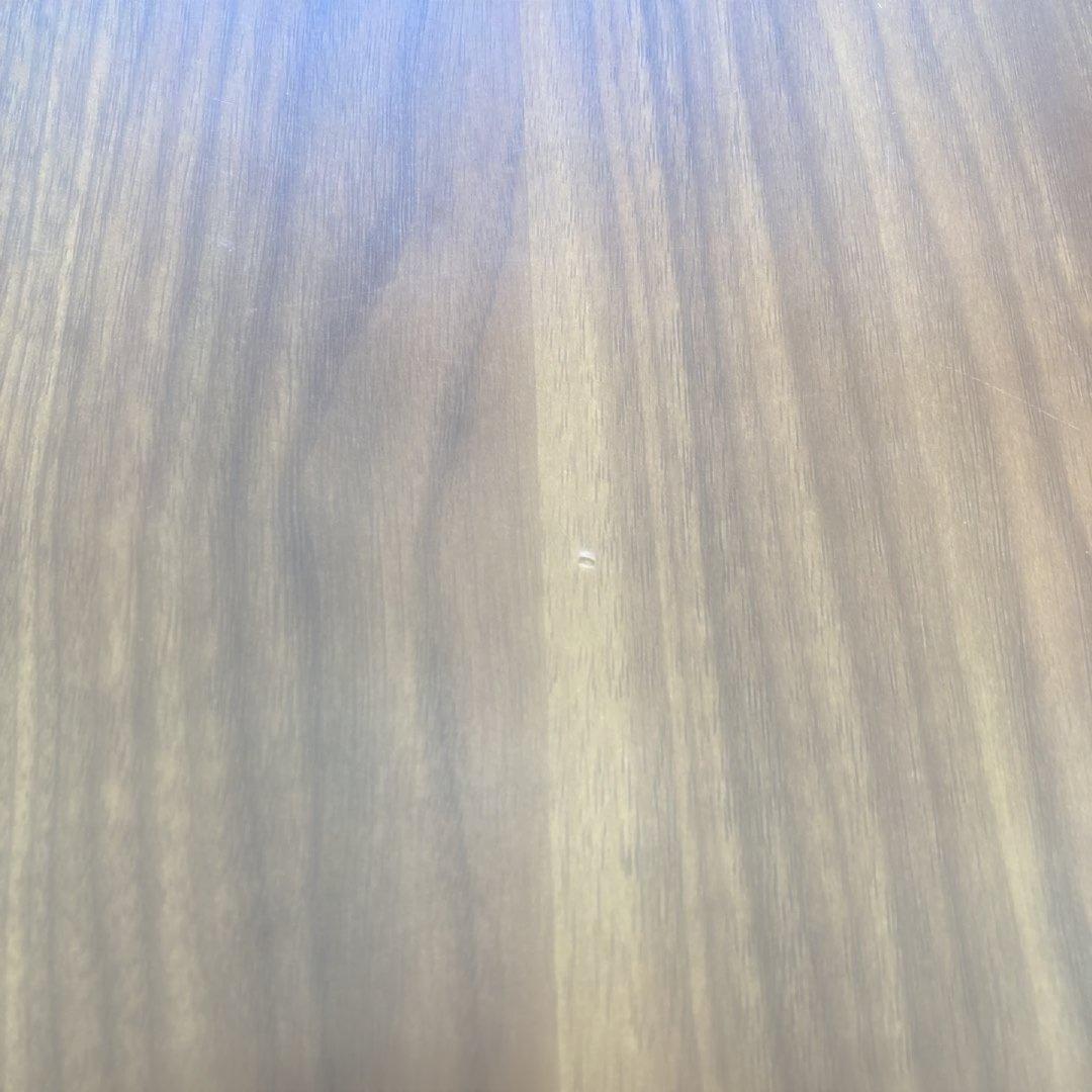 モダン木製ダイニングテーブル　直接引取り