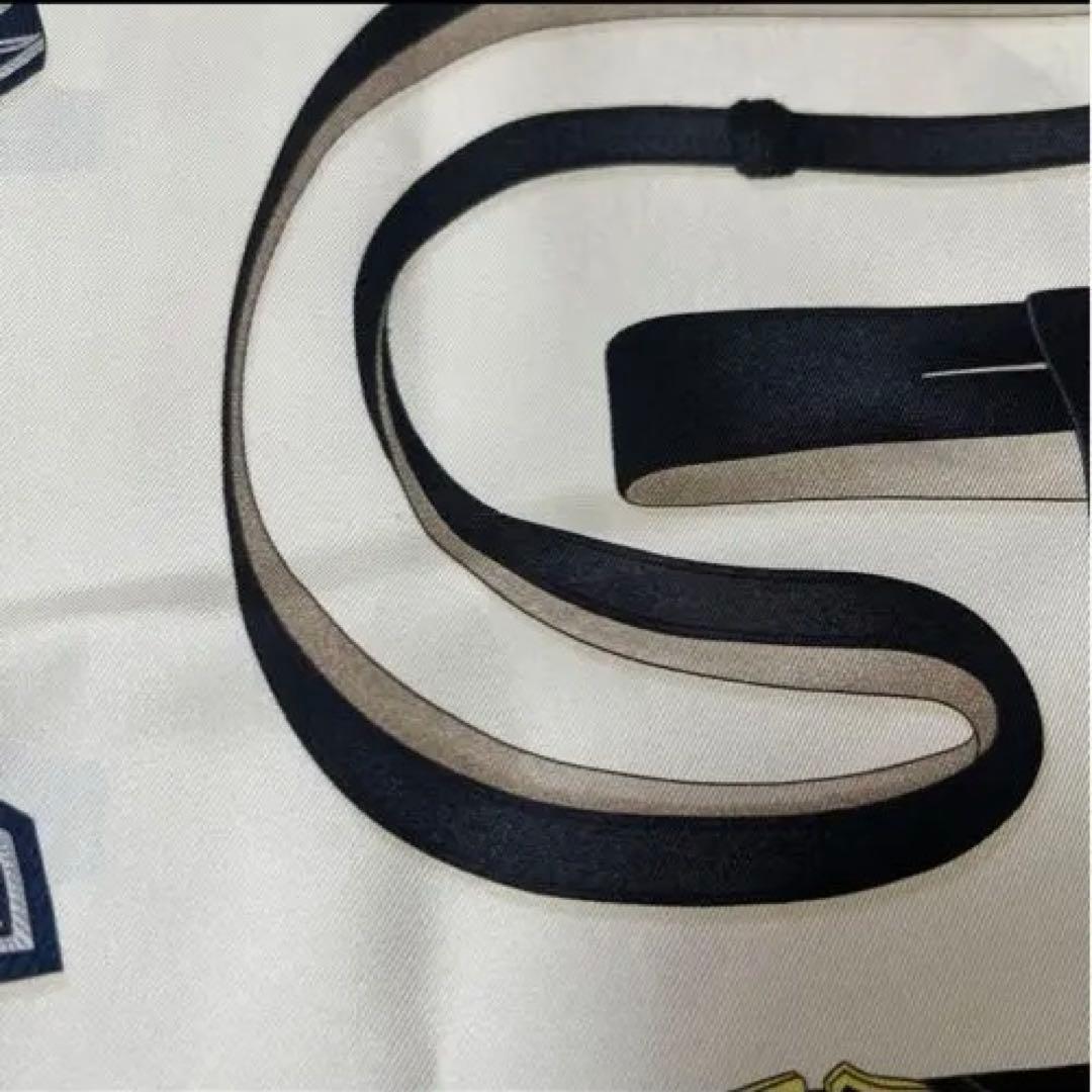 エルメス　HERMES カレ90　シルクスカーフ　レトルエケストル