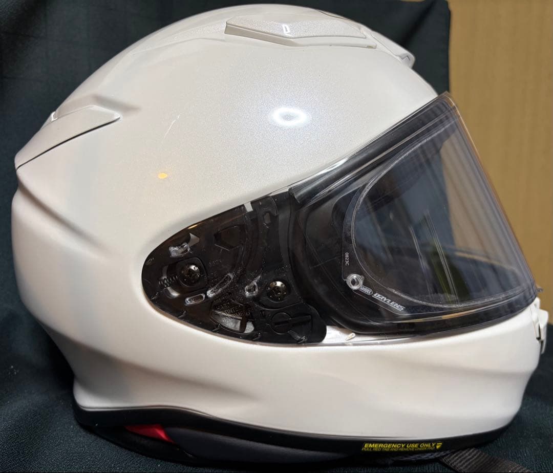 SHOEI Z-8 フルフェイスヘルメット　ルミナスホワイト　サイズL