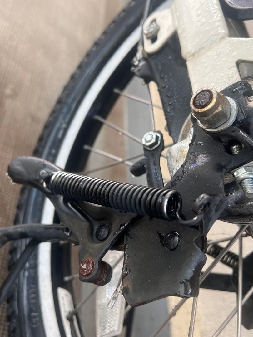 いちゃん⭐︎ビッケ⭐︎電動アシスト自転車 チャイルドシート付き ホワイト大阪