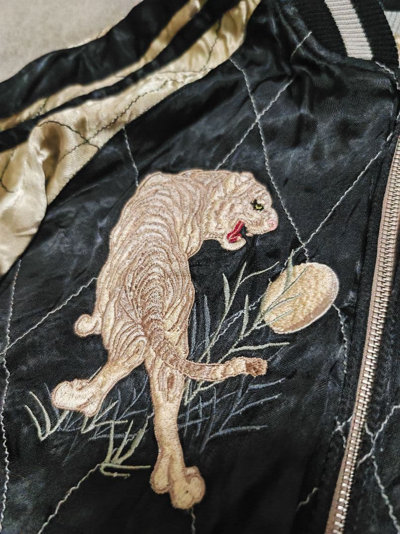 SCRIPT 日本 ２面用 スカジャン 限定虎 unisex 100％silk