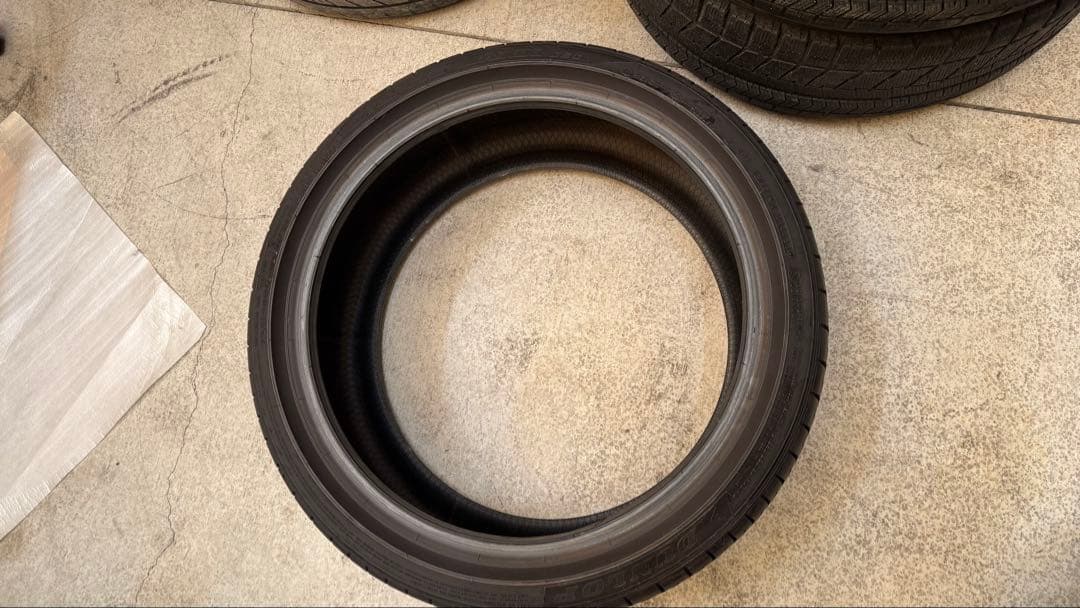 ダンロップ　sp sport maxx 050 225/40R18 23年　4本