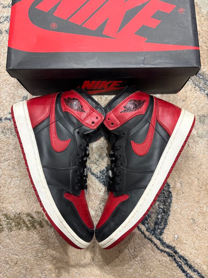 NIKE Air Jordan 1 ブラック/レッド