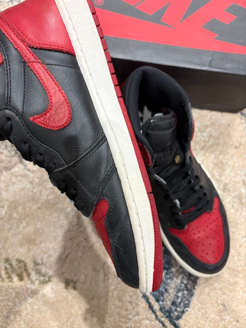 NIKE Air Jordan 1 ブラック/レッド