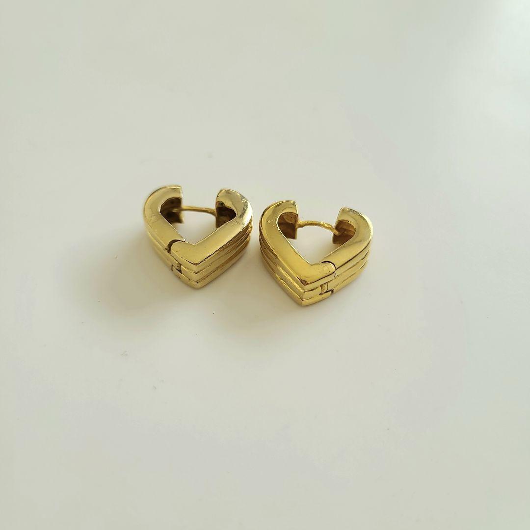 LAVER ラバー　HEART ピアス GOLD（両耳）ハートピアス