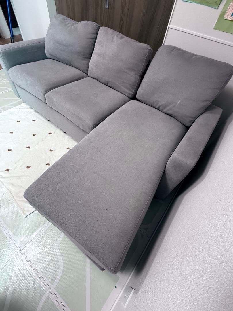 グレー L字型ソファ