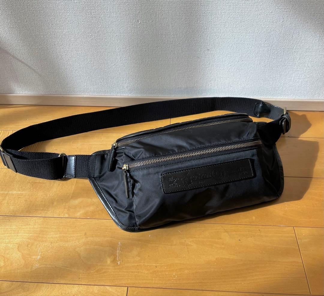 【美品】フェリージ Felisi 799/10黒ボディバッグ .ウエストバック