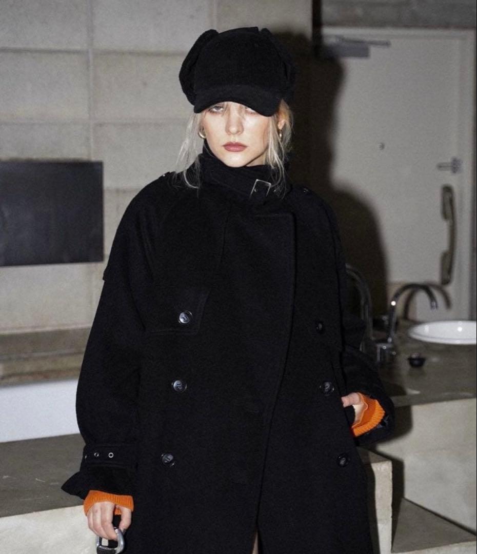 アクレントaclent Eyelet volume yoke coat