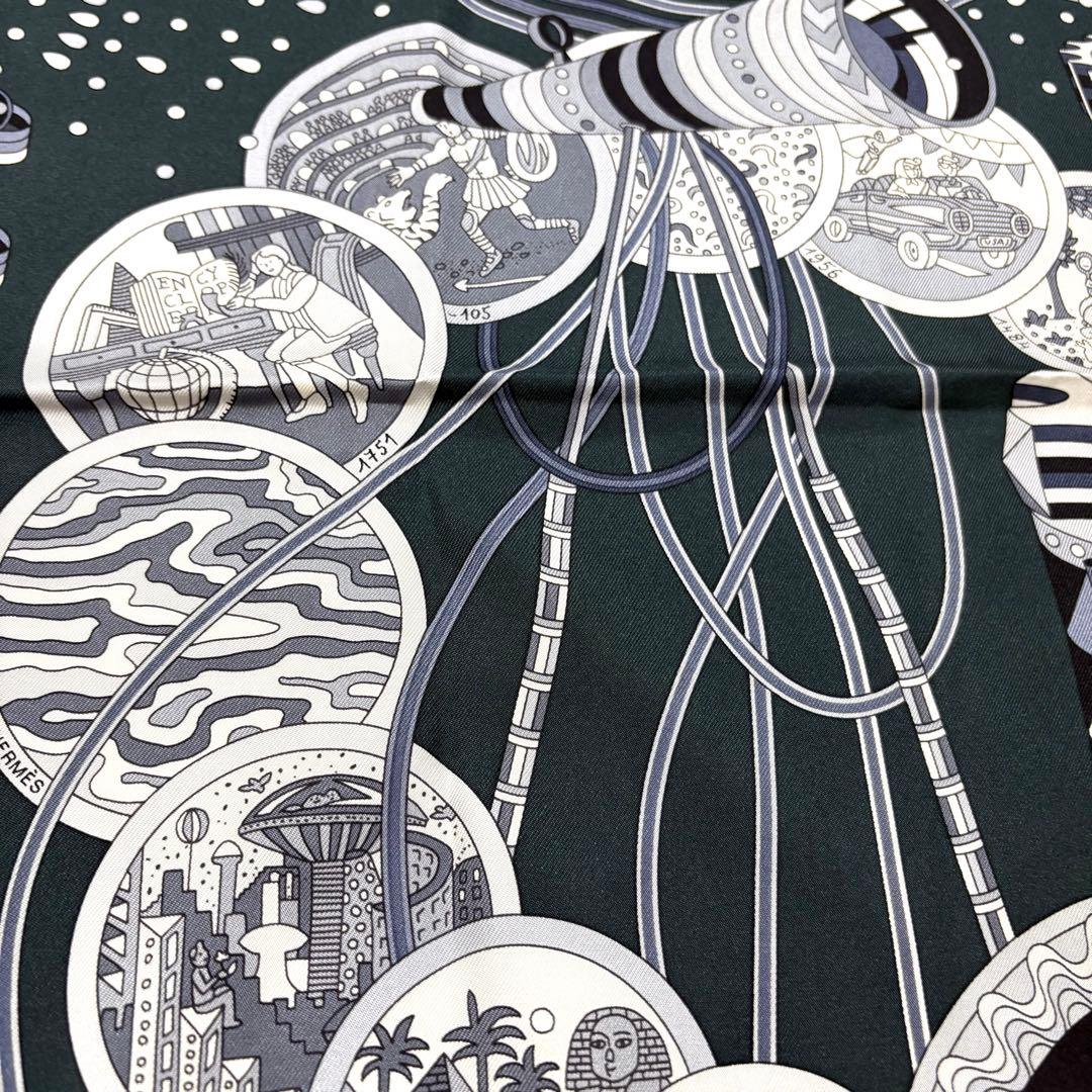 時の実験室　エルメス　HERMES カレ90 ダークグリーン　グレー