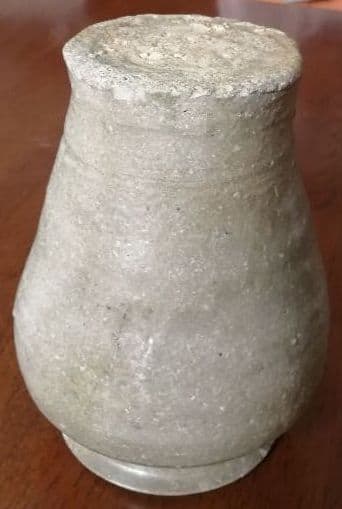 高麗　青磁壺