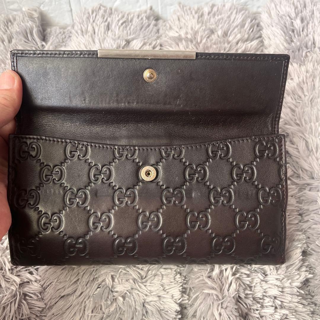 美品✨GUCCI シマ　ロゴプレート　ダークブラウン　メンズ　レディース　長財布