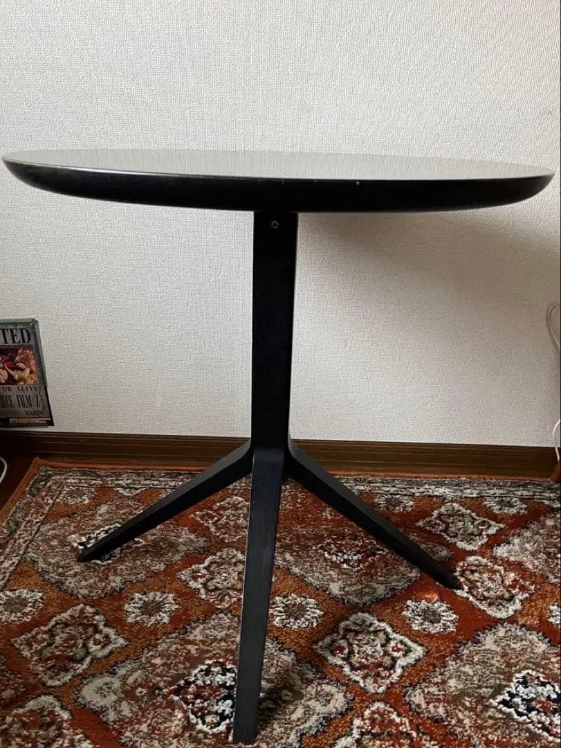 カリモク　円形テーブル　ブラック