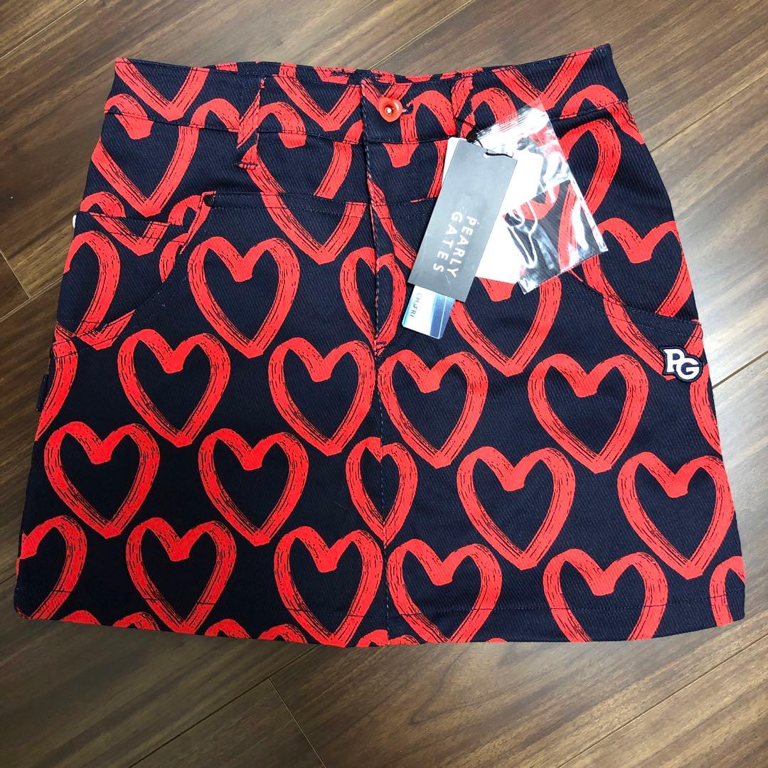 パーリーゲイツ ルアンチンカルゼ ストレッチスカート ＜落書きハート柄プリント＞