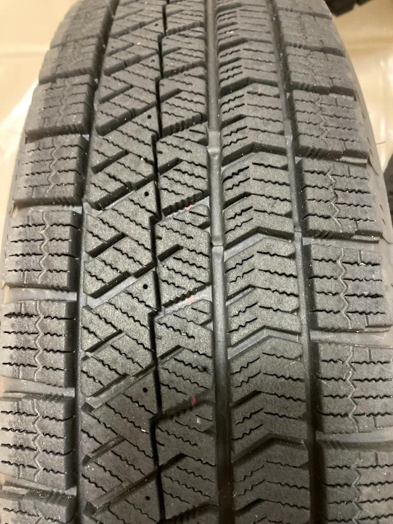 【送料込み】ブリヂストン スタッドレス BLIZZAK VRX2 14インチ