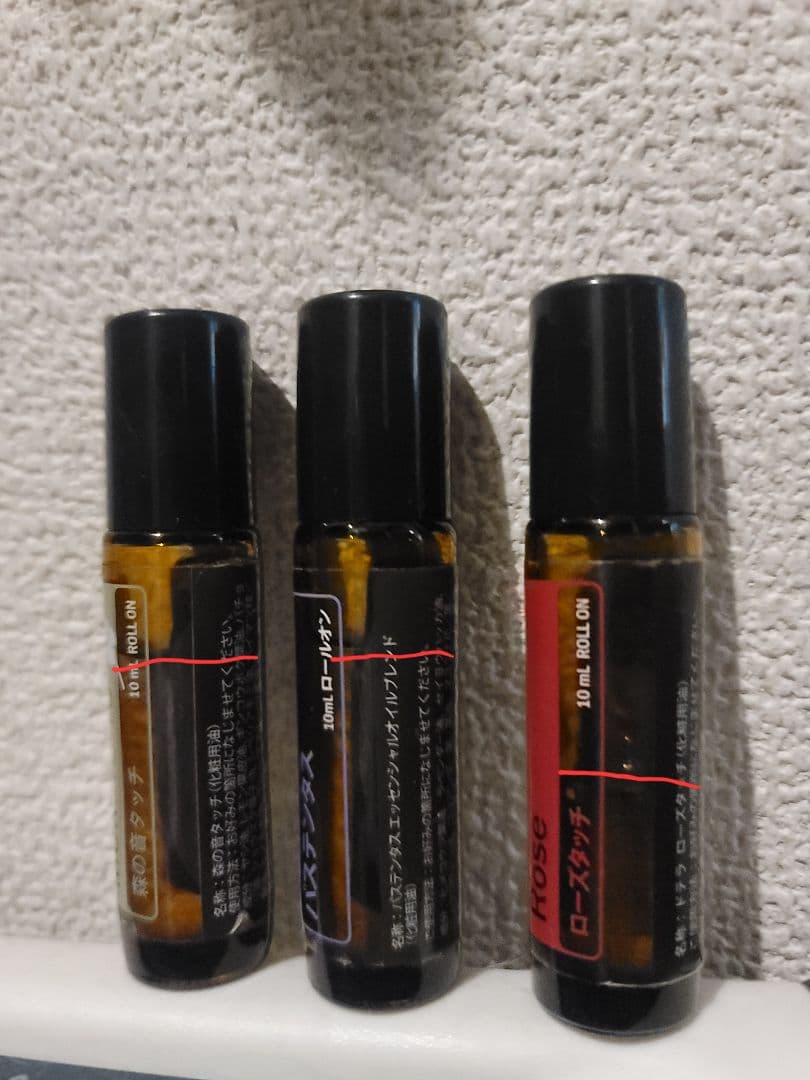 doTERRAアロマ木箱ケース付&森の音パステンタスロールオン&ローズロールオン