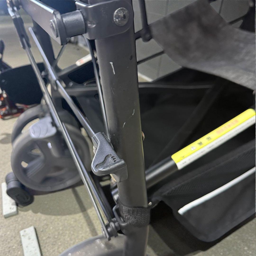 【状態良好】Kinderwagon HOP 2人乗りベビーカー 双子 年子 折り