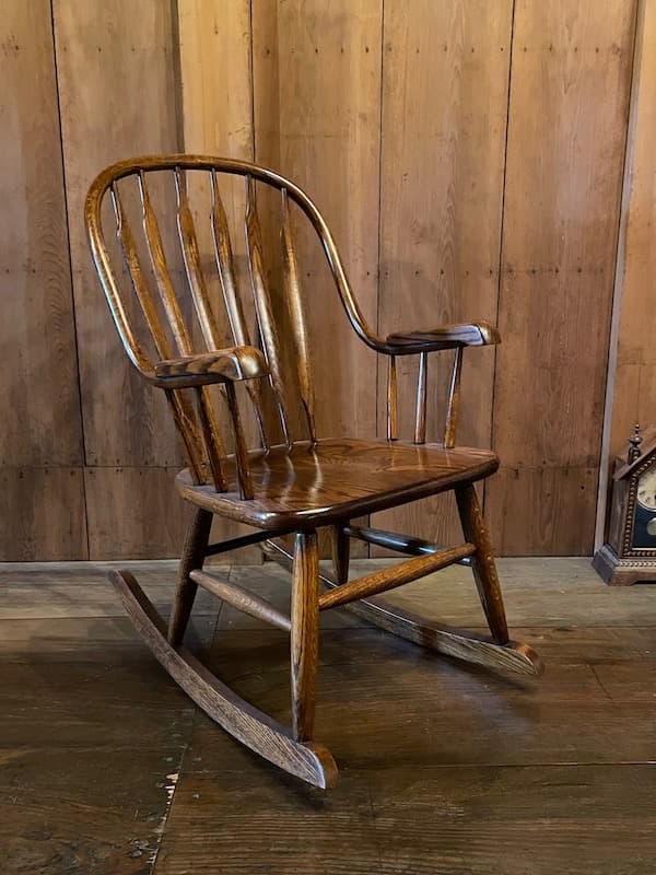 ロッキンチェア