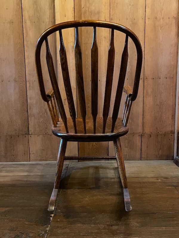 ロッキンチェア