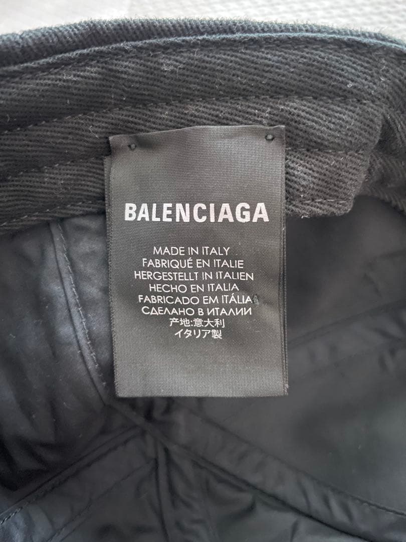 バレンシアガ　キャップ　バーニーズニューヨーク限定