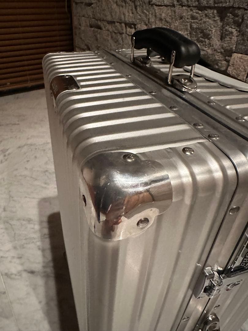 【美品】RIMOWA 現行 正規店購入 61L クラシックチェックインM