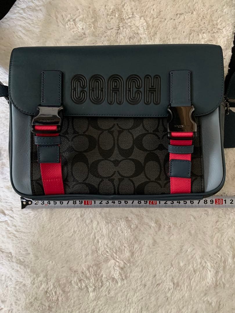 COACH メッセンジャーバッグ 合成皮革 ロゴ入り 保存袋付き✴︎美品✴︎