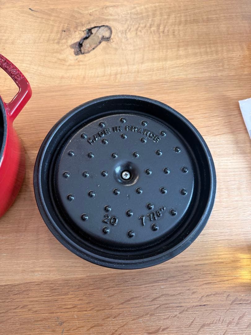 staub ストウブ ピコ・ココット ラウンド 20cm レッド