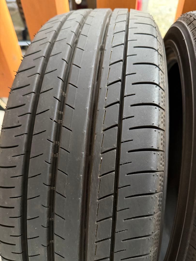 ヨコハマ　ブルーアースgt 25年製195/50R19 4本セット　バリ山