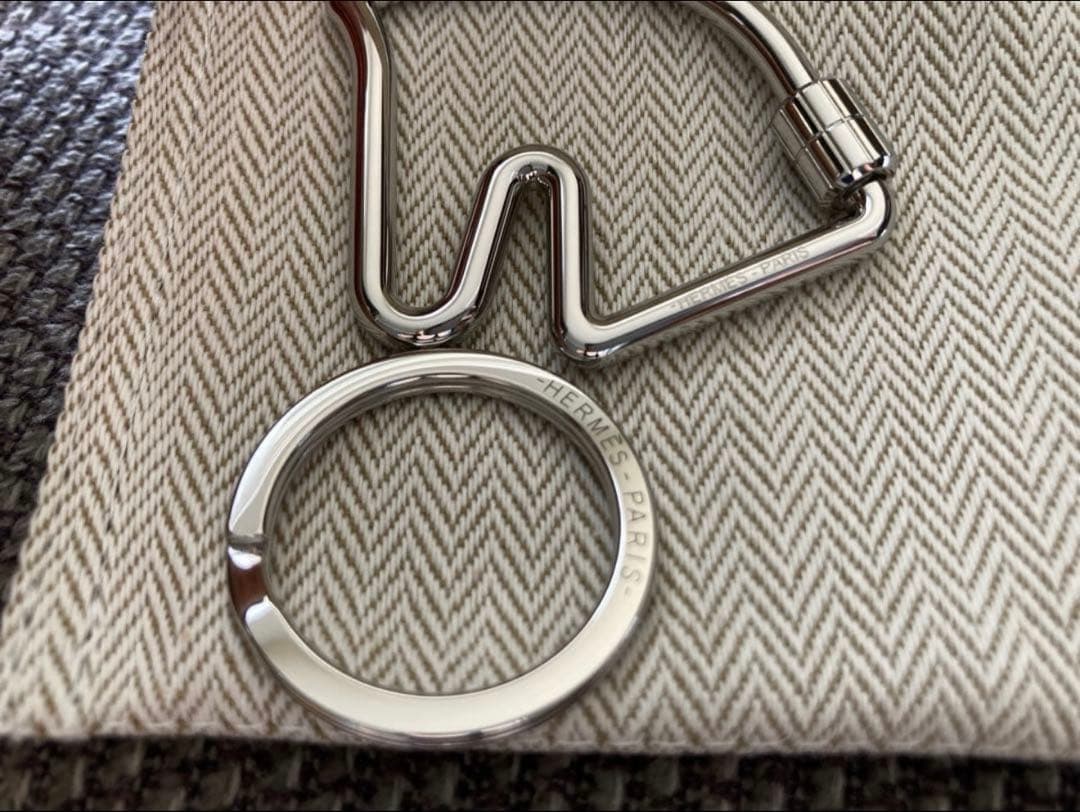 HERMES エルメス キーホルダー　シュヴァル
