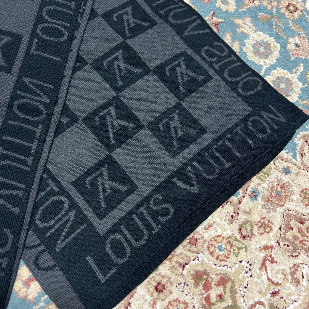 本日のみ！LOUIS VUITTON ブラック チェック マフラー
