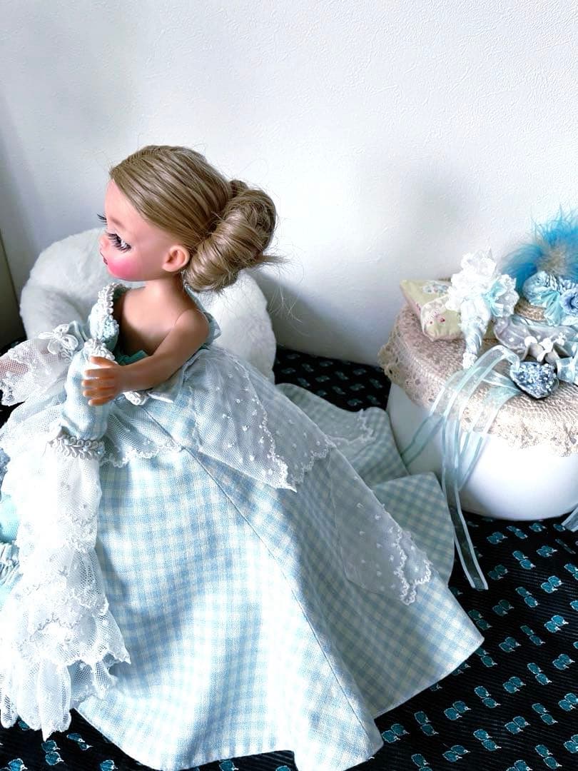 დロココ調ドレスდ パオラレイナ服　パオラドール服