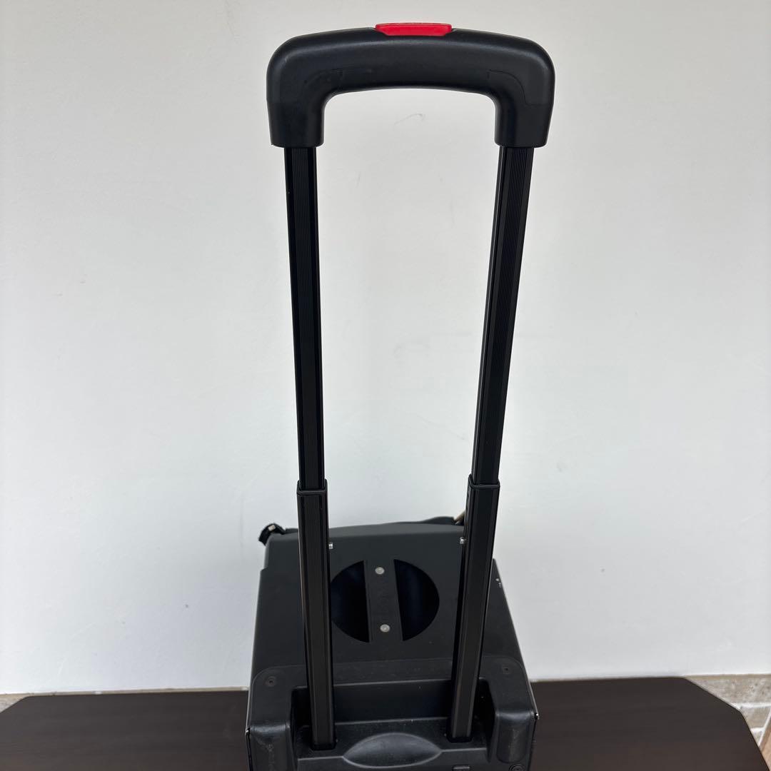 ZÜCA ブラック キャリーカート　座れるキャリーバッグ