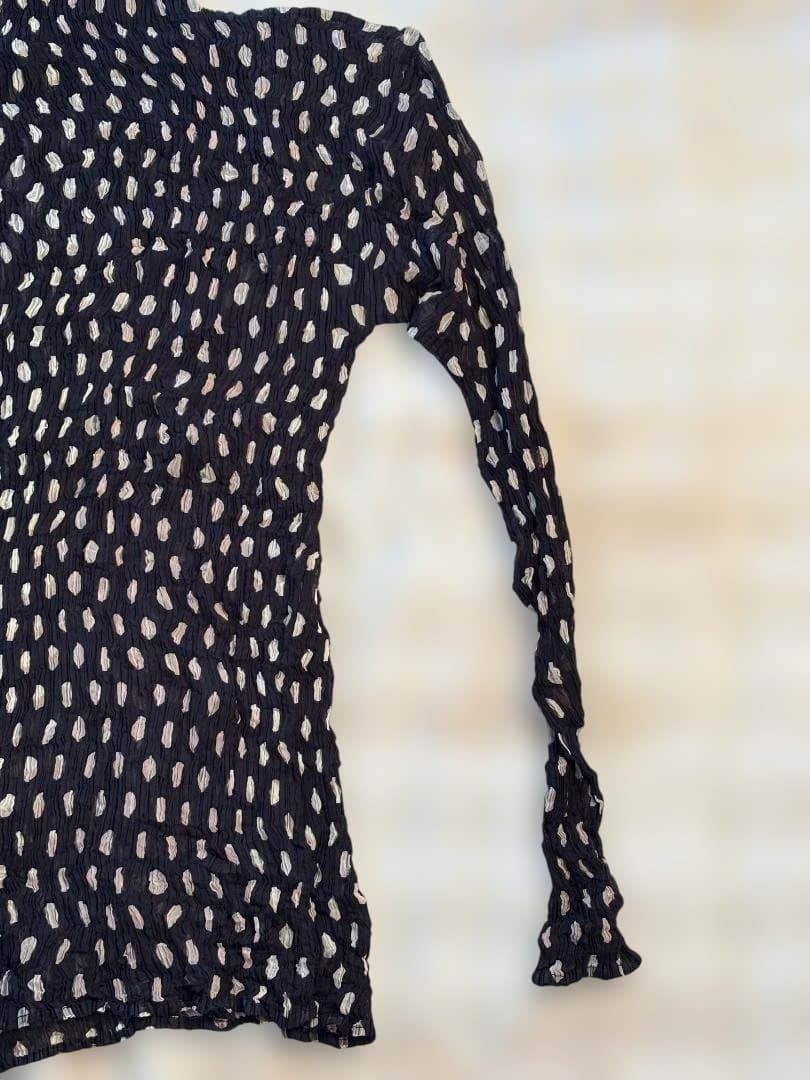 ISSEY MIYAKE しわプリーツ ドット柄 ハイネック L