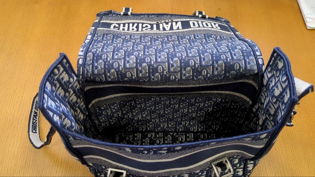 （美品）Christian Dior メッセンジャーバッグ - ウィメンズ