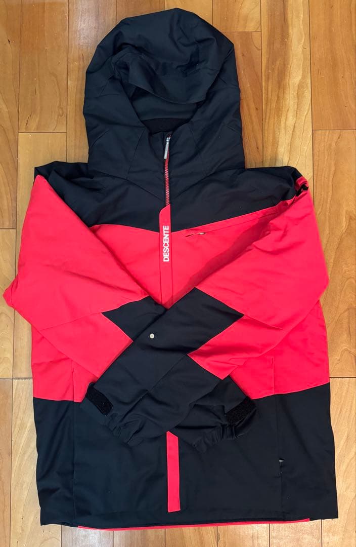 DESCENTE スキーウェア