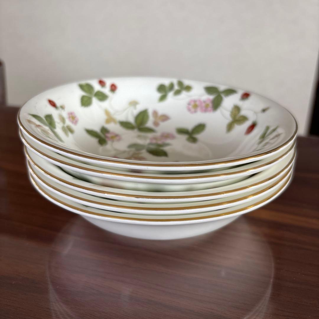 ウェッジウッド☆ワイルドストロベリーサラダソーサー5個セット