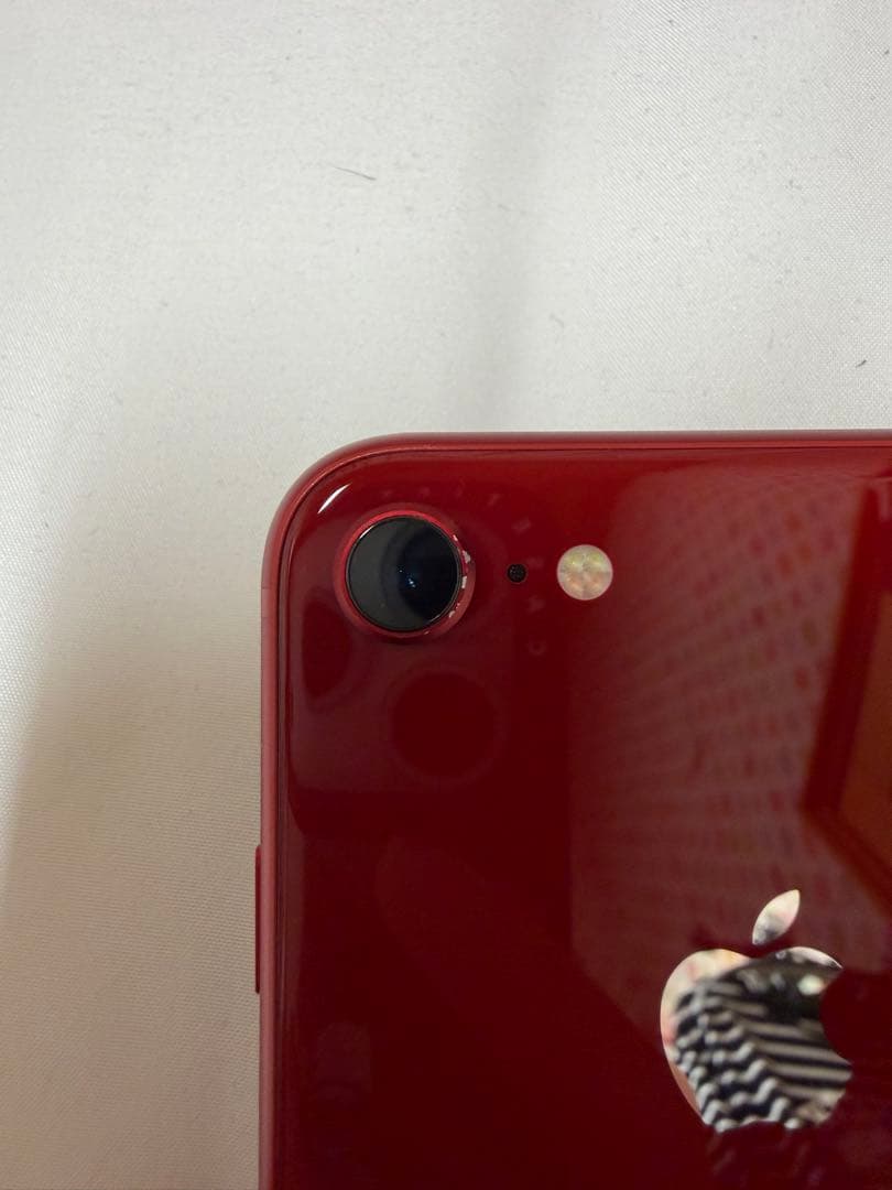 Apple iPhone8 レッド