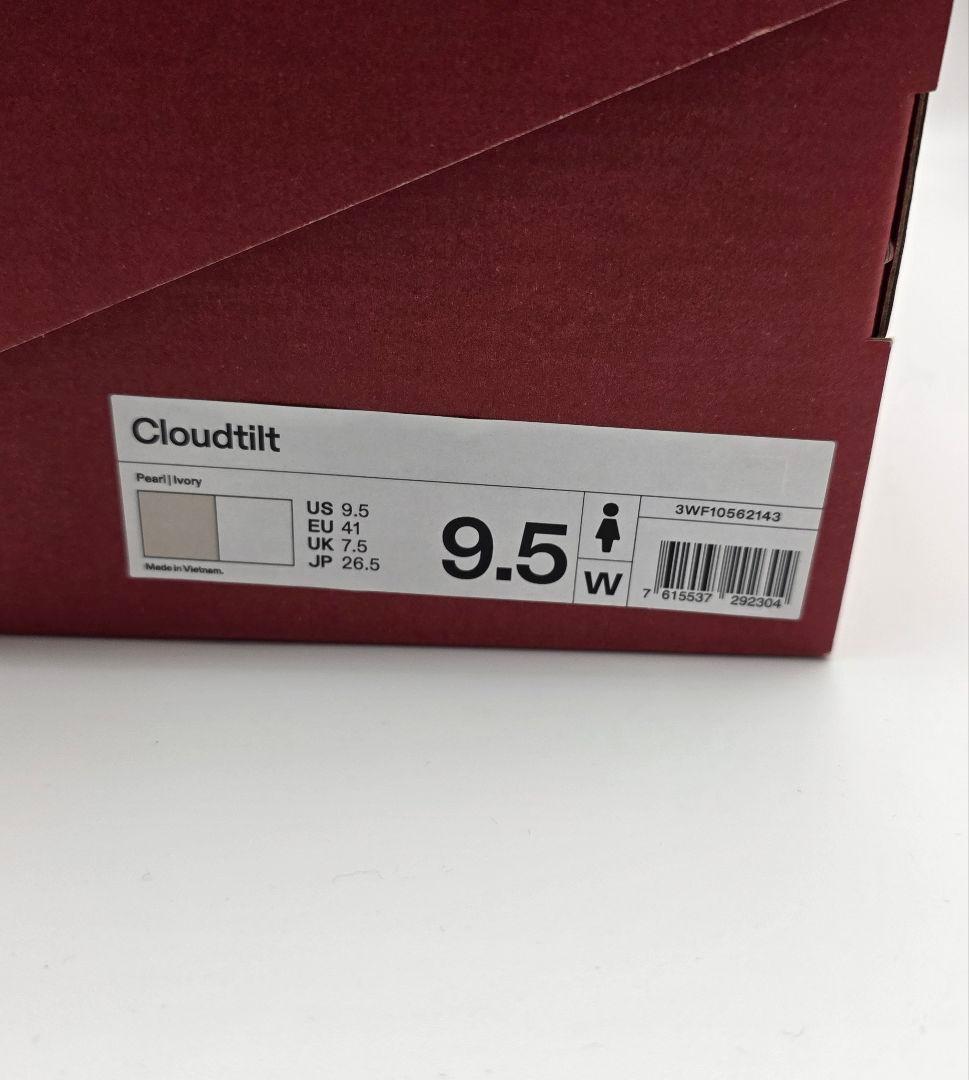 On ランニングシューズ ホワイト/バーガンディ