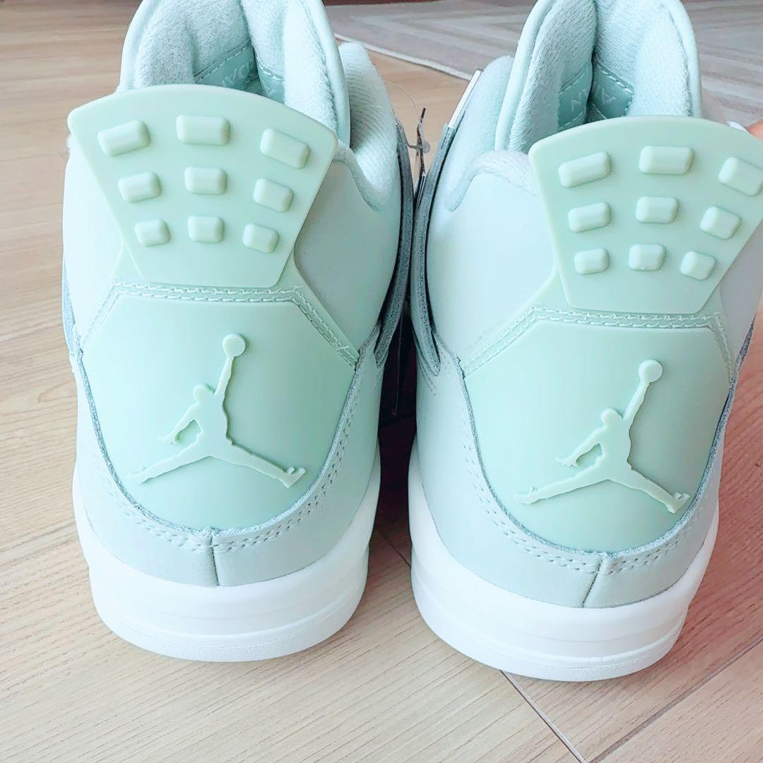 シューズ(男性用) Nike Women's Air Jordan 4 \"Abundance\"