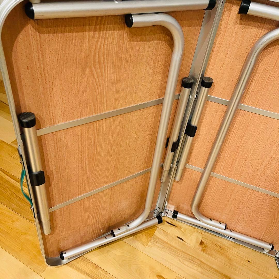 コールマン Coleman 四つ折り BBQテーブル 折りたたみ アウトドア