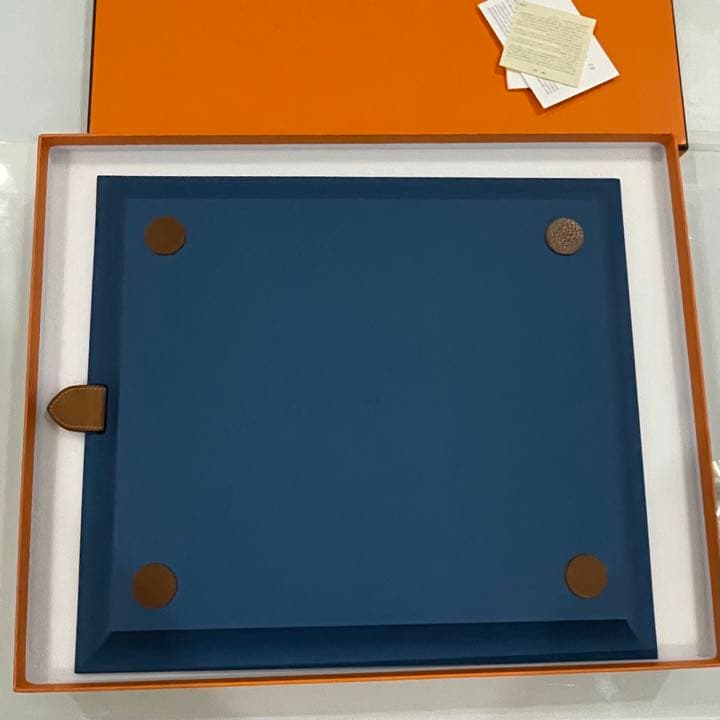 エルメス　アートトレー新品未使用　【2026午年】 縁起物