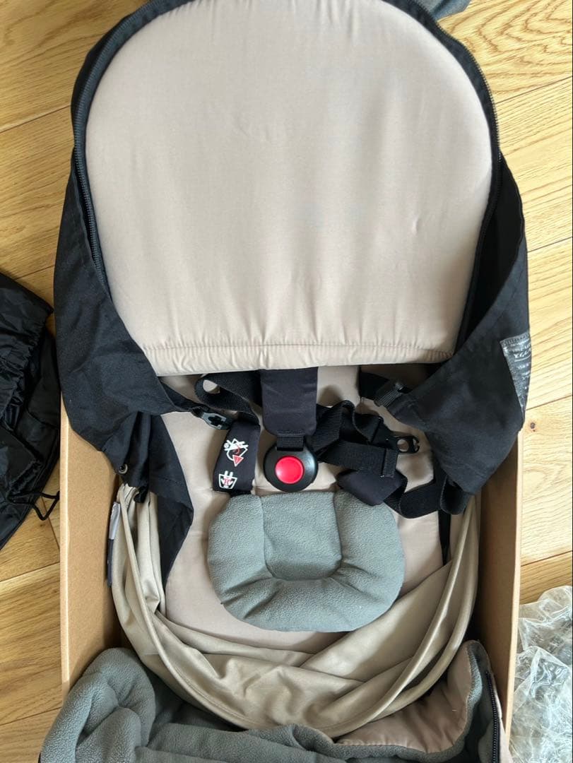 Baby zen YOYO ベビーカー ベージュ