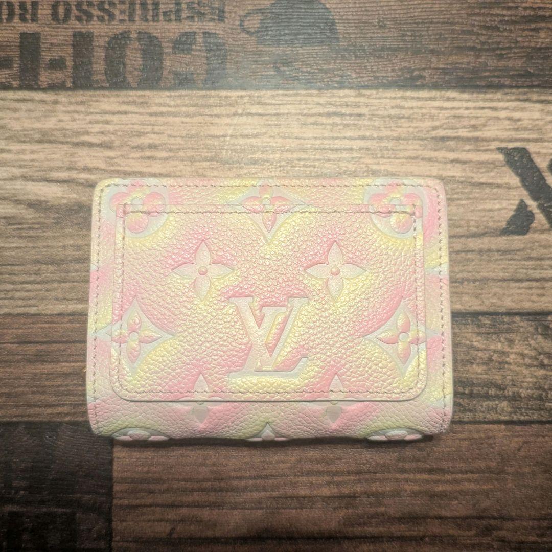 Louis Vuitton 二つ折り財布 ピンク系